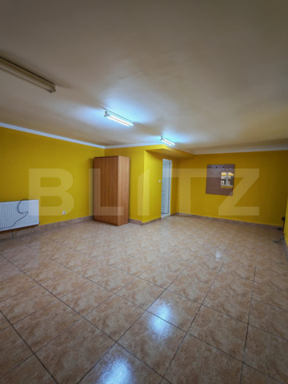 Spatiu comercial, 35 mp, zona centrala Campia Turzii
