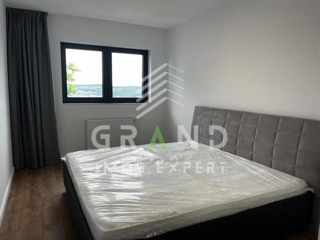 Apartament 3 Camere | Balcon | Parcare subterana | Frunzisul