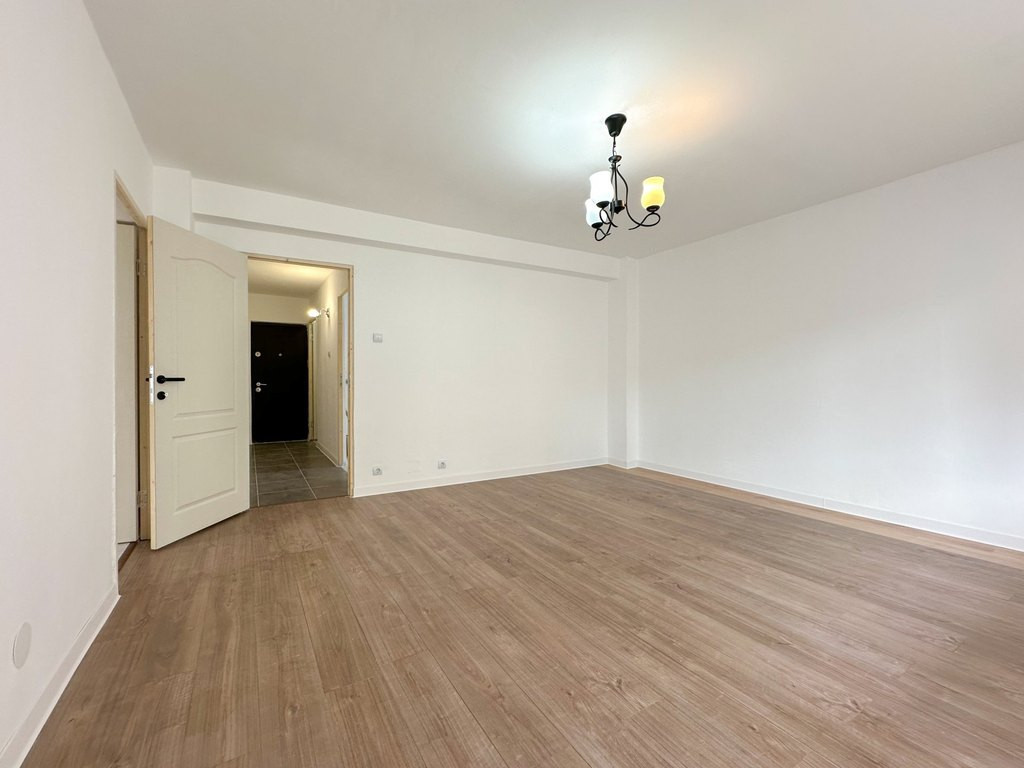 3 Camere Terasa 35 mp Doamna Ghica