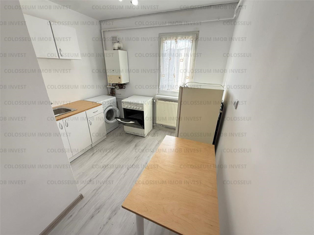 Garsonieră bloc de apartamente – Astra / Soarelui