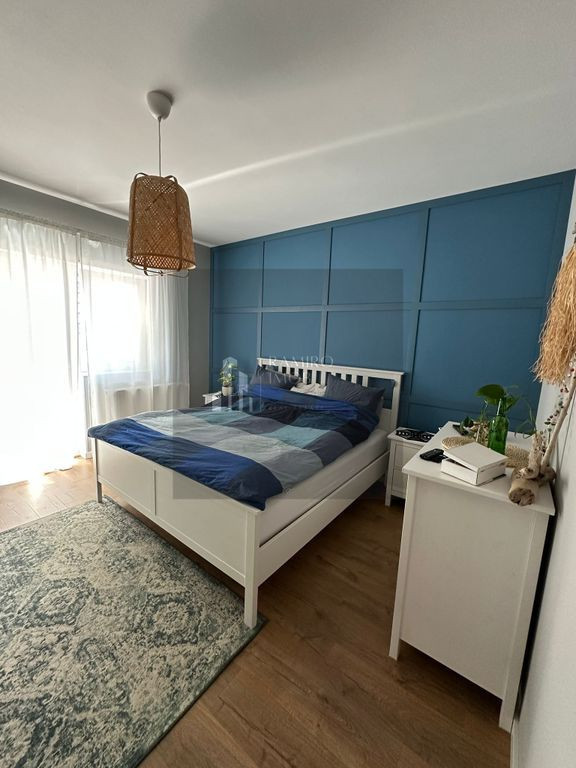 Apartament 3 camere decomandat Kristal Residence Sector 4