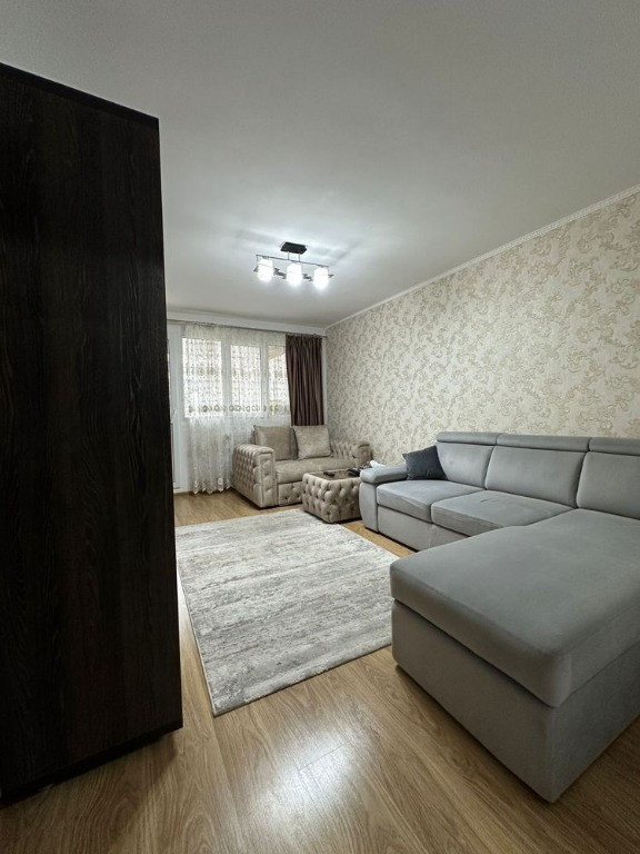 De vanzare Apartament 3 Camere-Șos. Olteniței – Piața Sudului