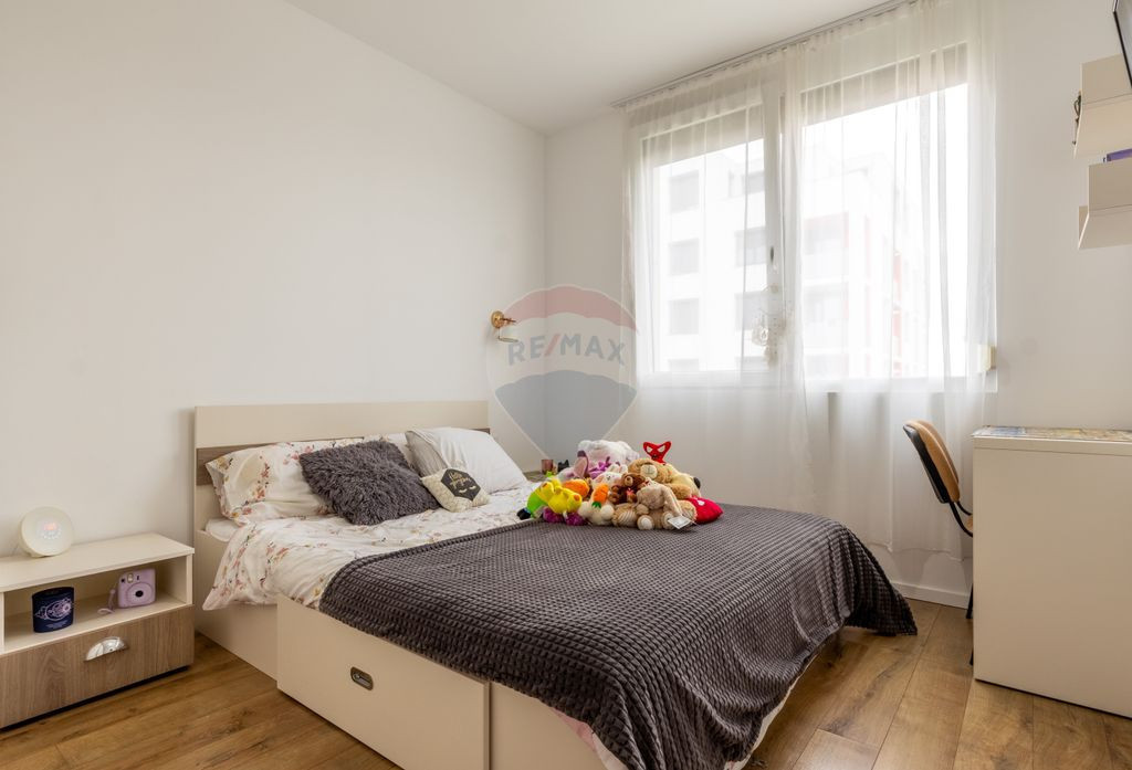Apartament 2 camere si loc de parcare de închiriat ARED ...