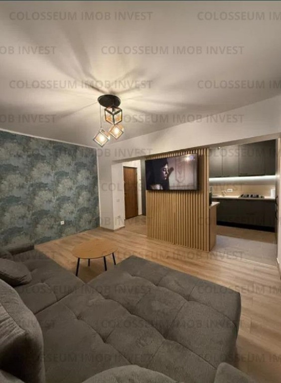 Apartament 2 camere, modern, renovat integral, zona Tractorul Cerna!