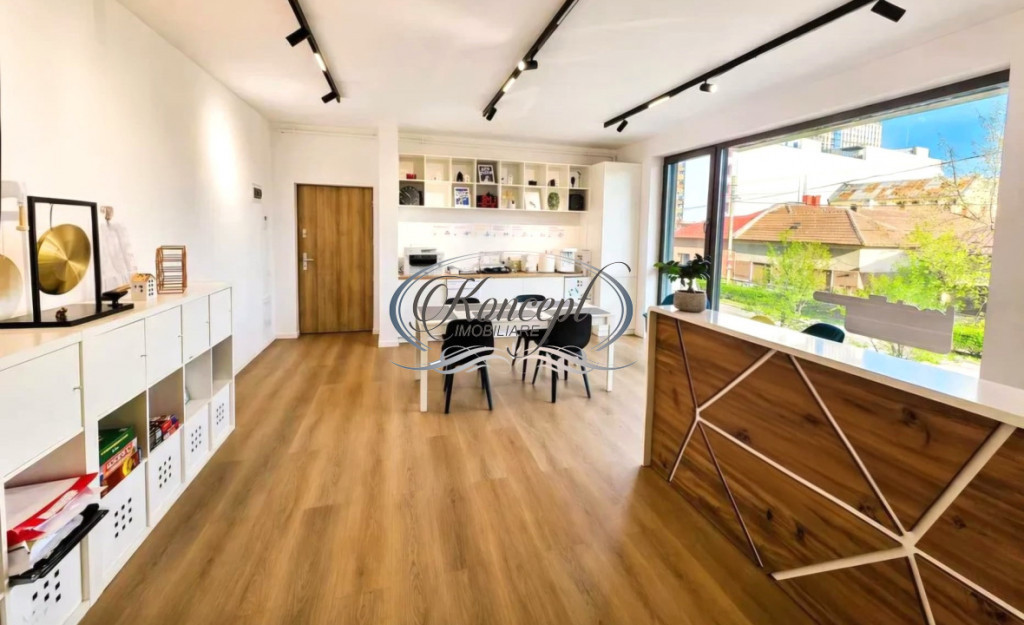 Birou modern in Piata Abator, parcare inclusa