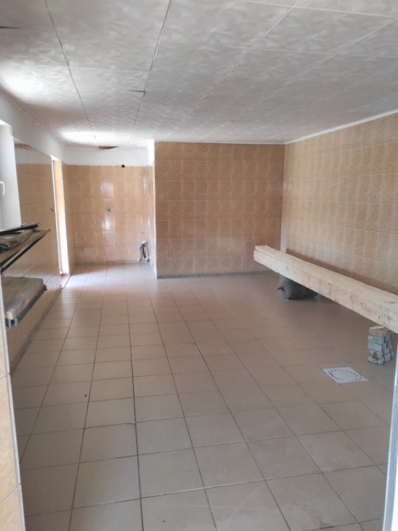 Spatiu Comercial 66 mp Bariera Valcii