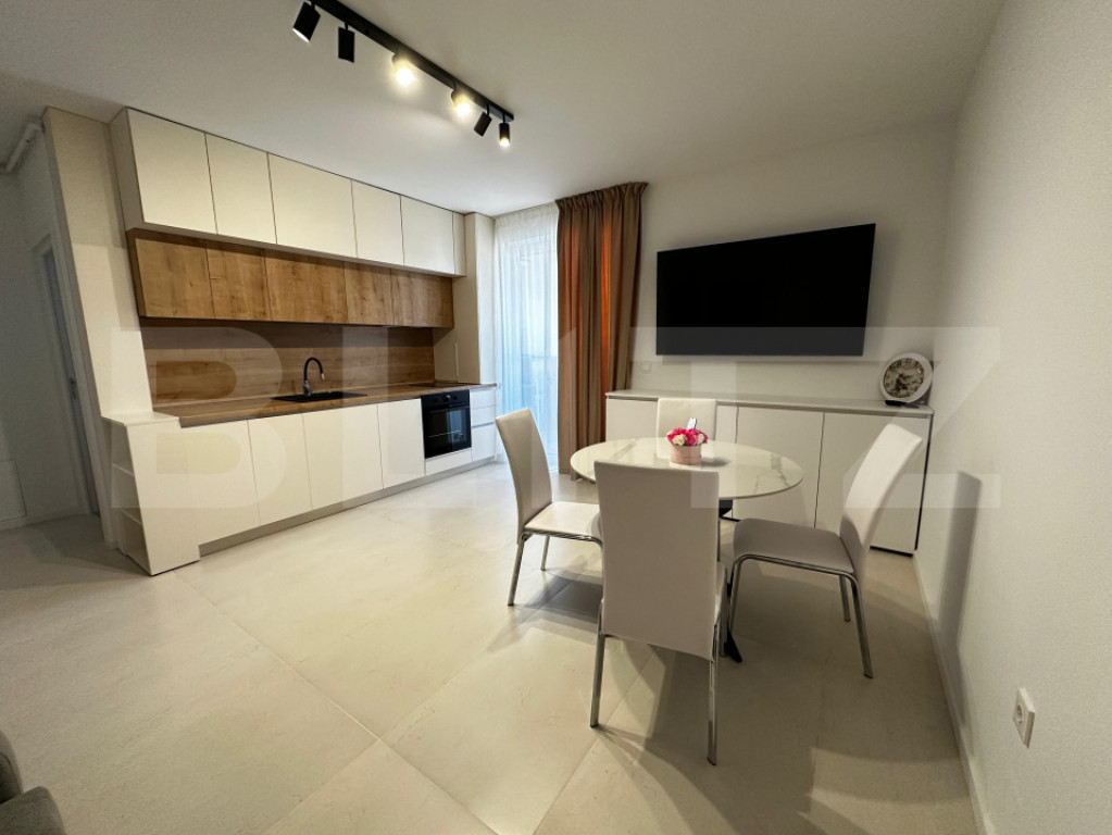 Apartament cu 2 camere, 51 mp, parcare, zona Vivo