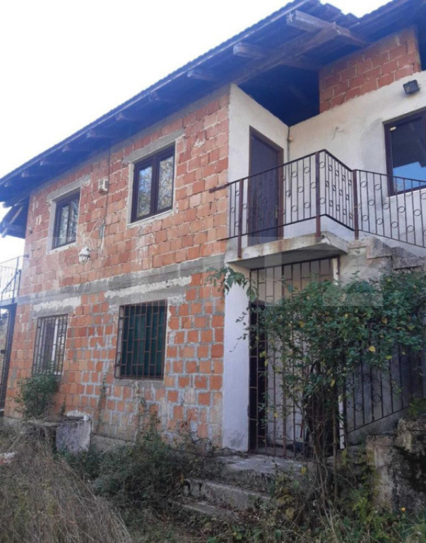 Casa de vacanta sau business