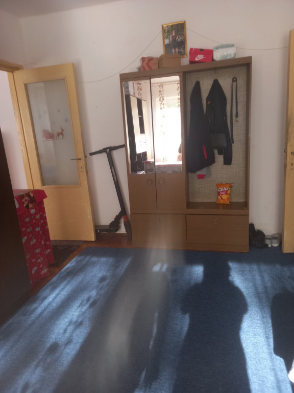 Inchiriez apartament cu doua camere Blascovici