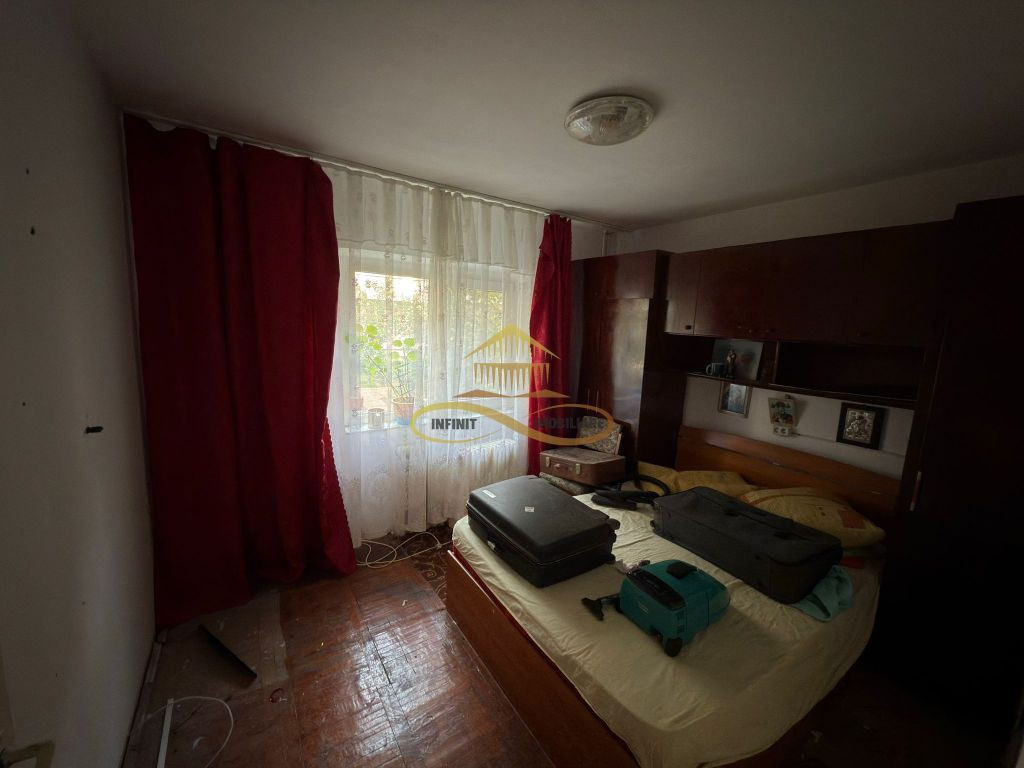 Apartament 2 camere de vanzare in Bacau strada Prieteniei