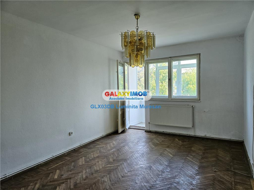 Apartament 2 camere semidecomandat Targoviste Micro 4