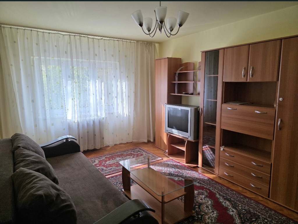 Apartament cu 2 camere, etaj 1, Cetate-Cloșca