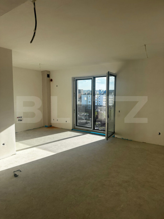 Apartament 2 camere, Semifinisat, Imobil Nou, zona Intre Lac