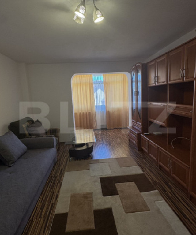 Apartament 2 camere, decomandat, zona Gârdu