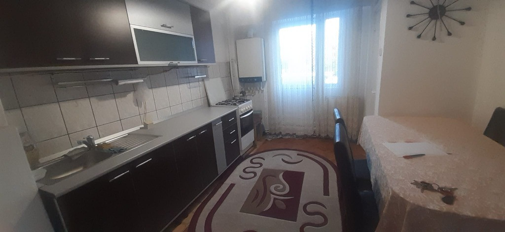 Transilvaniei, 3 camere, etaj 1
