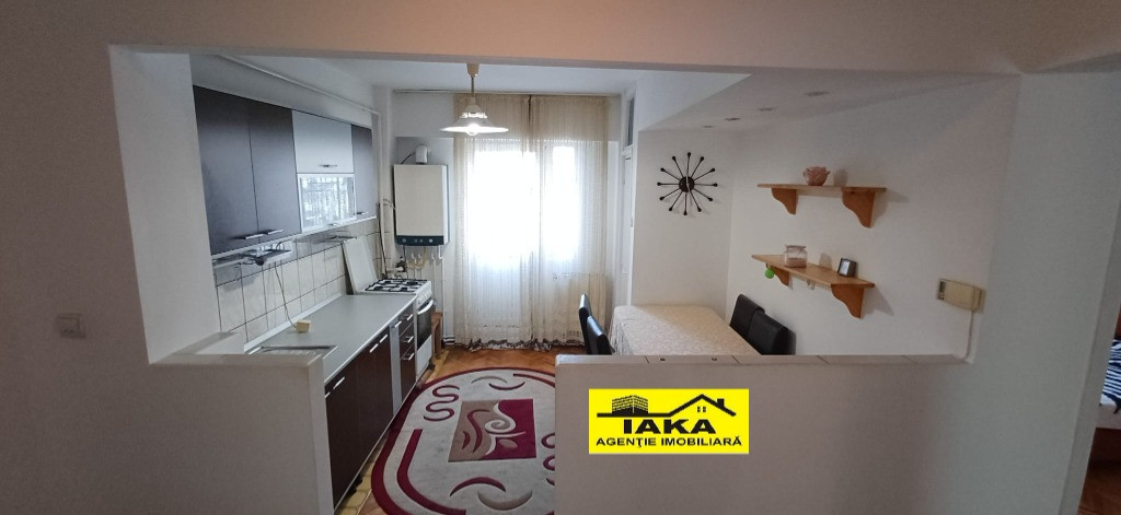 Transilvaniei, 3 camere, etaj 1