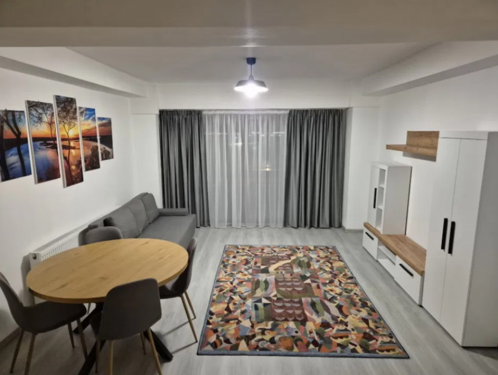 Apartament 2 camere, decomadat - zona Ghimbav