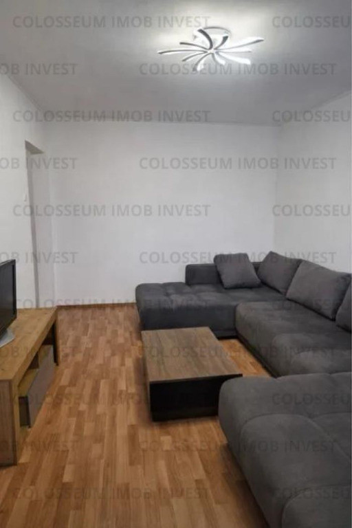 Apartament 3 camere, decomandat - zona Astra