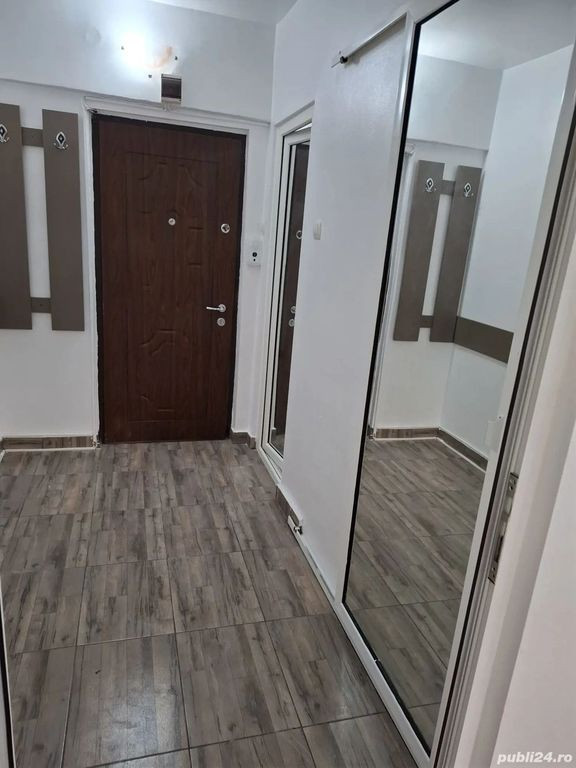 De inchiriat apartament spatios in Piata Centrala, 320 euro
