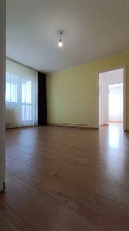 Apartament 2 camere, semidecomadat - zona Astra