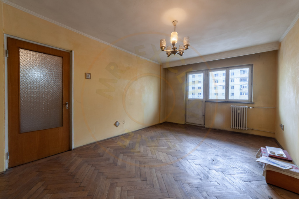 Ap. 3 camere, decomandat, Nord