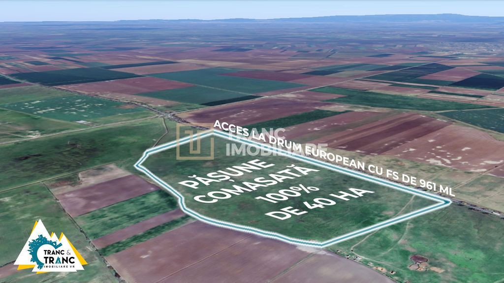 Teren intravilan pretabil parc fotovoltaic, de 2 ha în S...