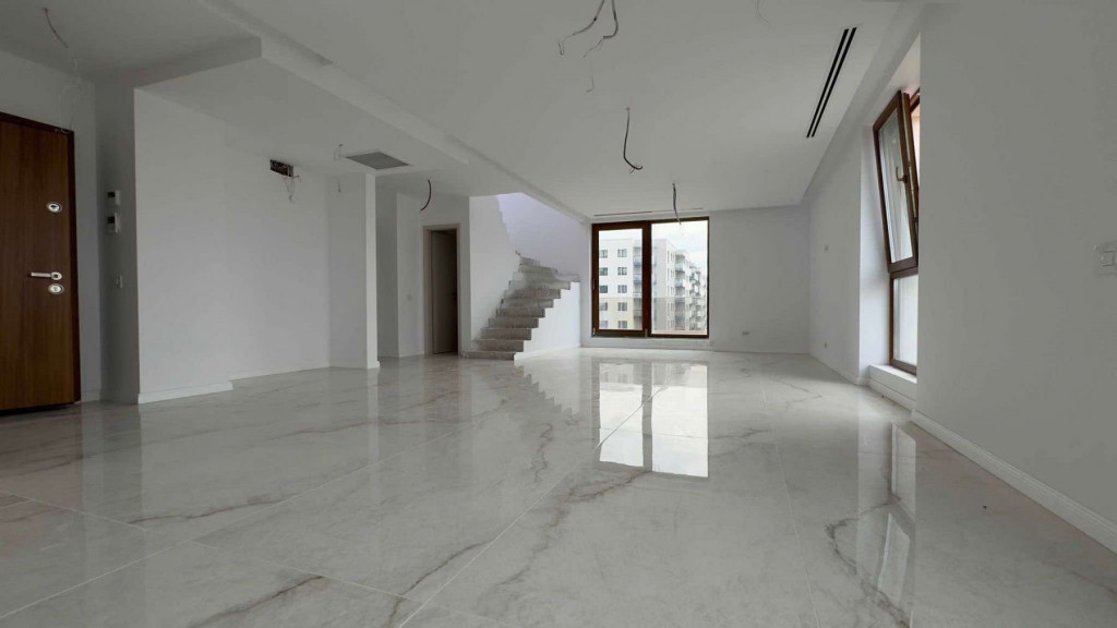 Eleganță Urbană: Penthouse în Inima Piperei