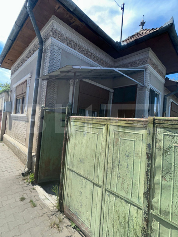 ???? Casă cu 2 apartamente și teren 600 mp în Gherla