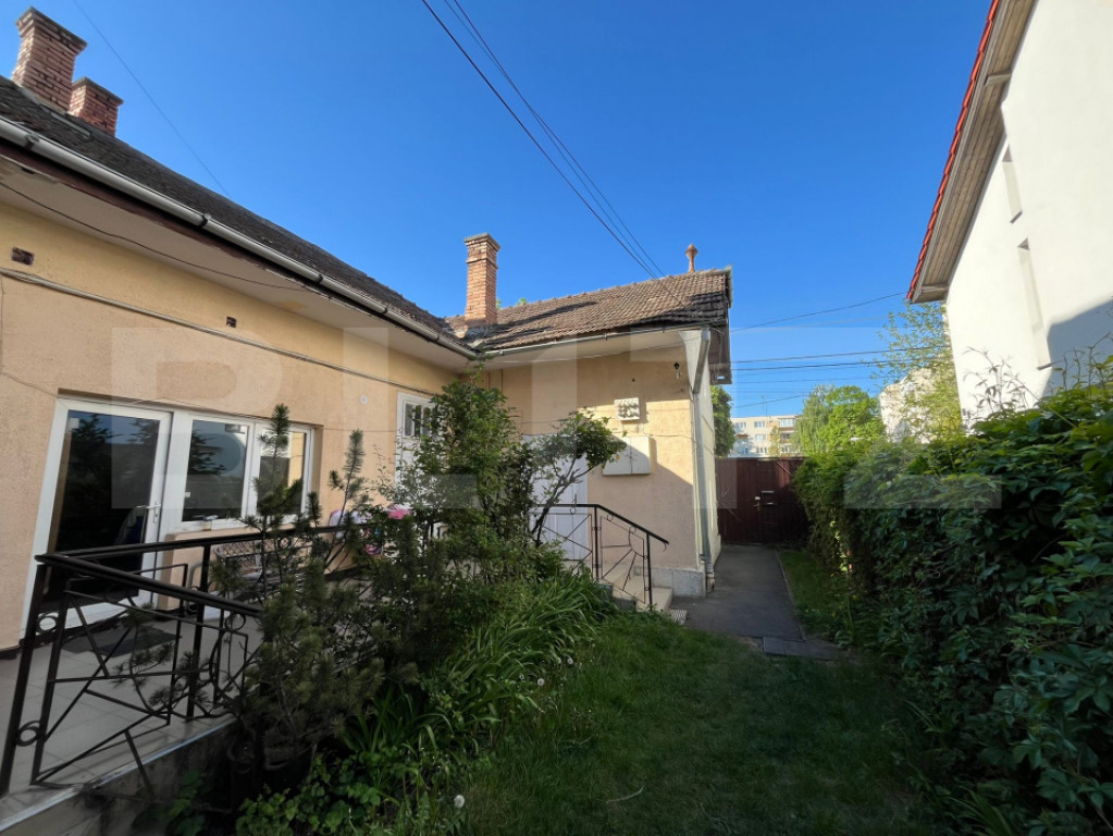 Casa tip calcan, zona Andrei Muresan