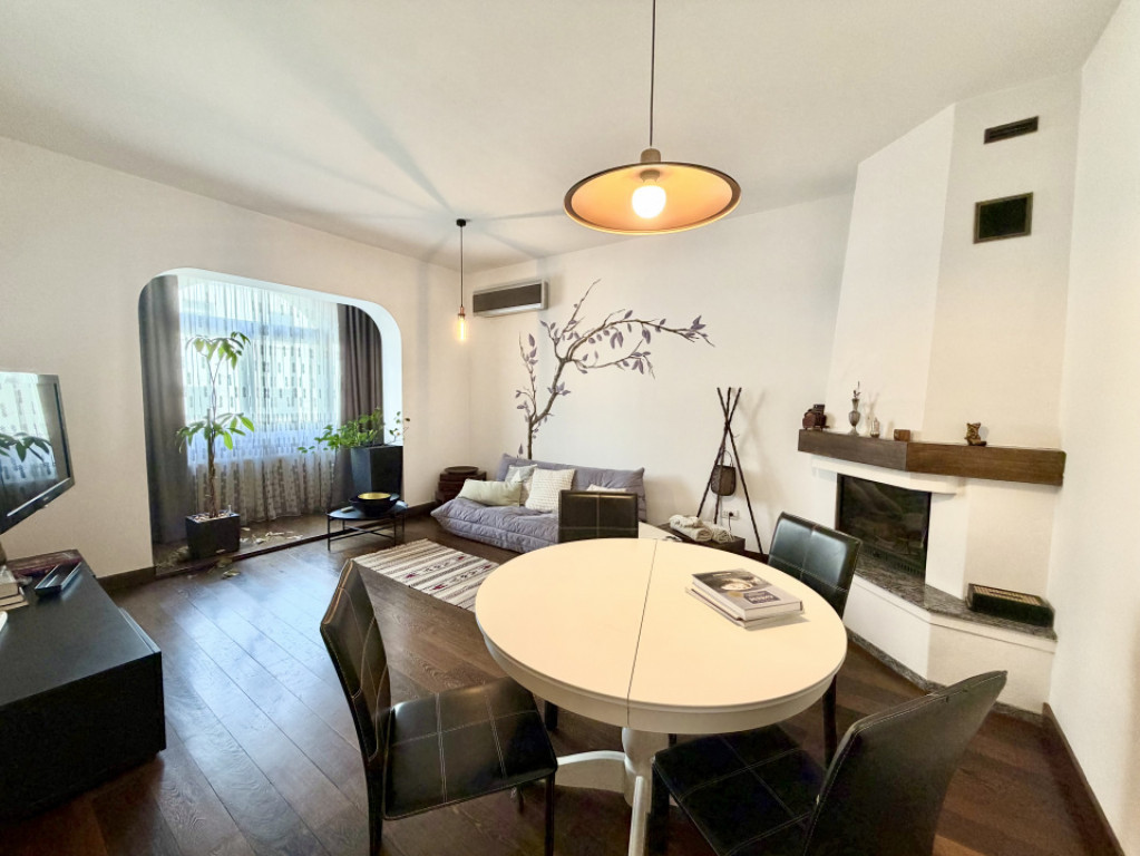 Stefan cel Mare - Polona, duplex in vila