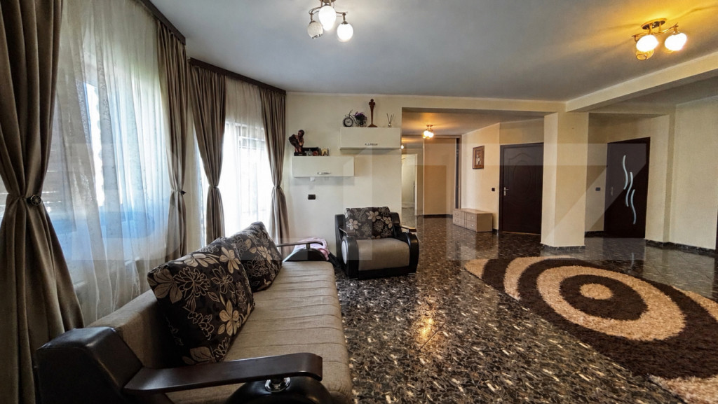 Proprietate premium cu 2 case, 783 mp teren, toate utilită?