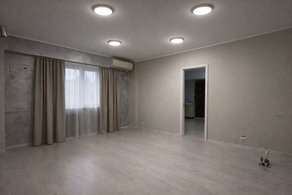 Splaiul Unirii – stradal, 3 camere decomandat, 80 mp - ...
