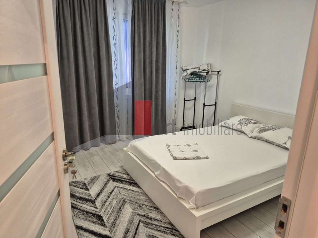 Apartament cu doua camere de inchiriat-Stefan cel Mare-Ob...