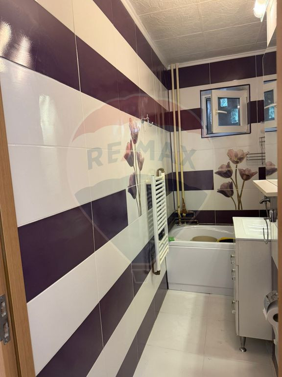 Apartament 2 camere et 1 renovat de vanzare Seleusului zo...