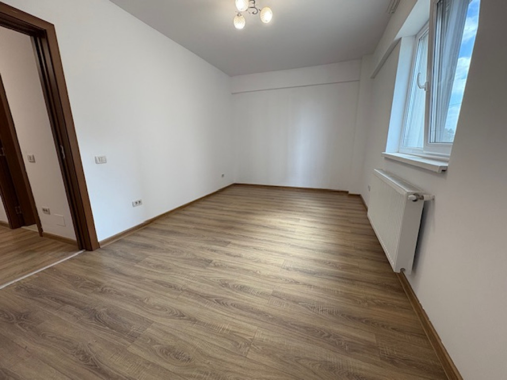 79900euro! Apartament 2 camere, 48mp,decomandat,balcon, parc
