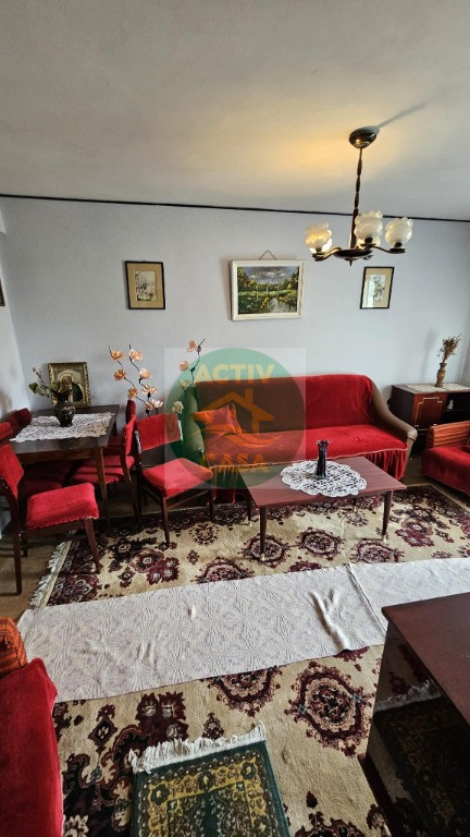Apartament 3 camere, etaj 3