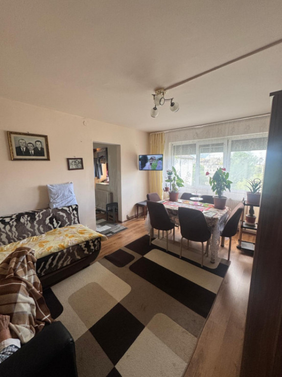 Apartament cochet în Decebal – renovat, luminos și preg?