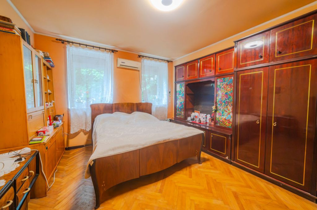 Apartament 3 Camere La Casa | Curte | Pod + Beci Mare | C...