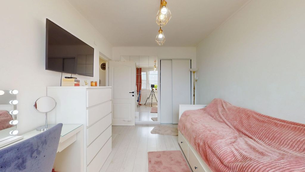 Apartament 3 camere Metrou Basarab 0% Comision