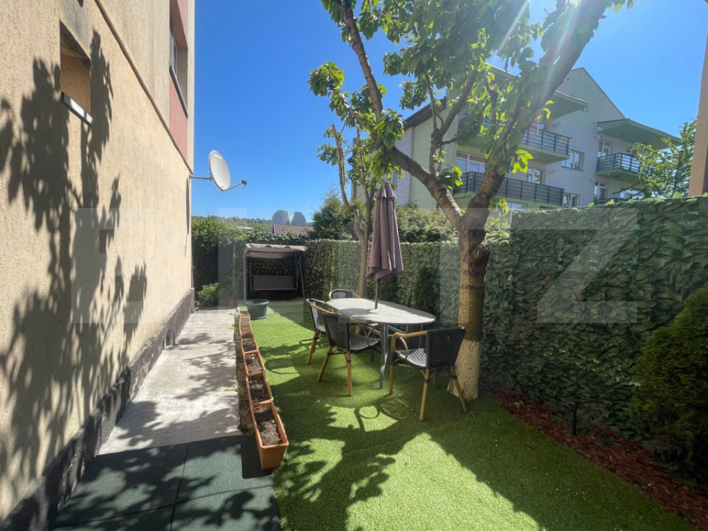 Se vinde Apartament cu doua garaje la casa - in EXCLUSIVITAT