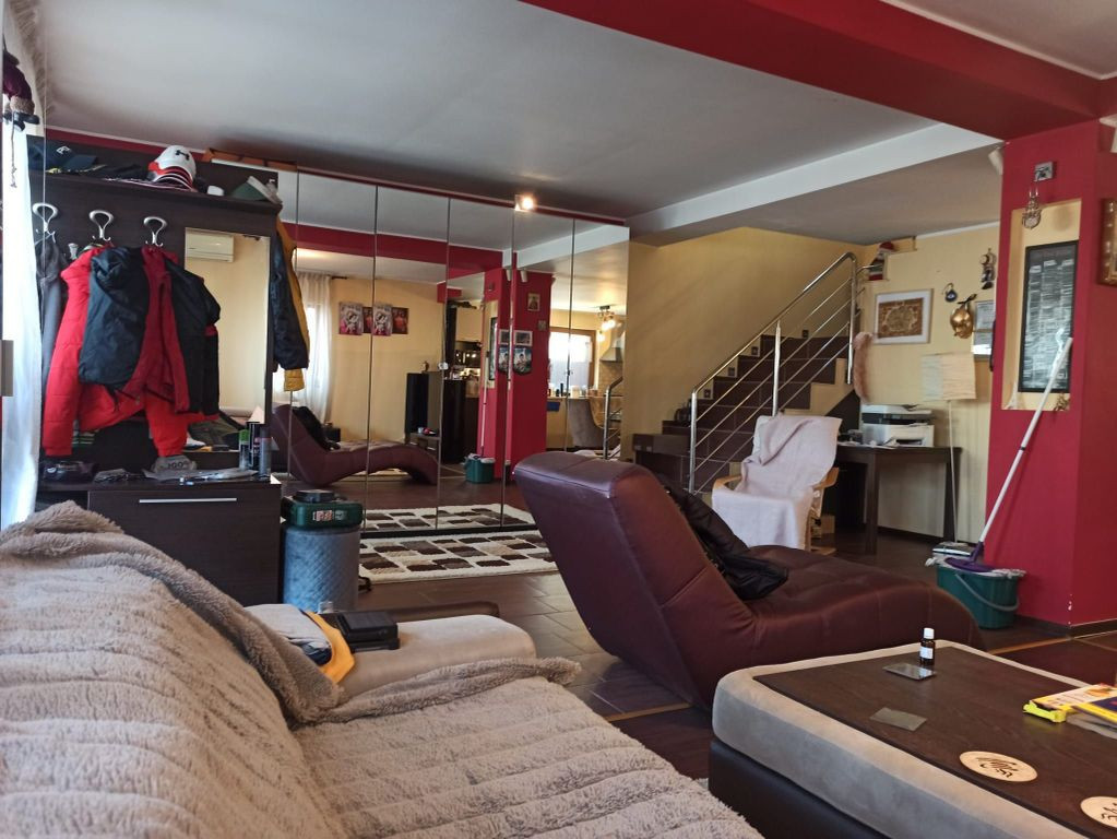Vila ind.4cam,3bai,mob-util complet/centruPopesti Leorden...