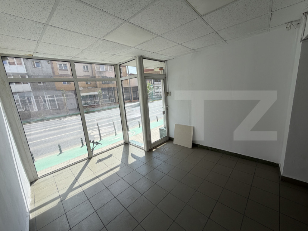 Spațiu comercial 27 mp | Vitrină la stradă | Zona Cetate