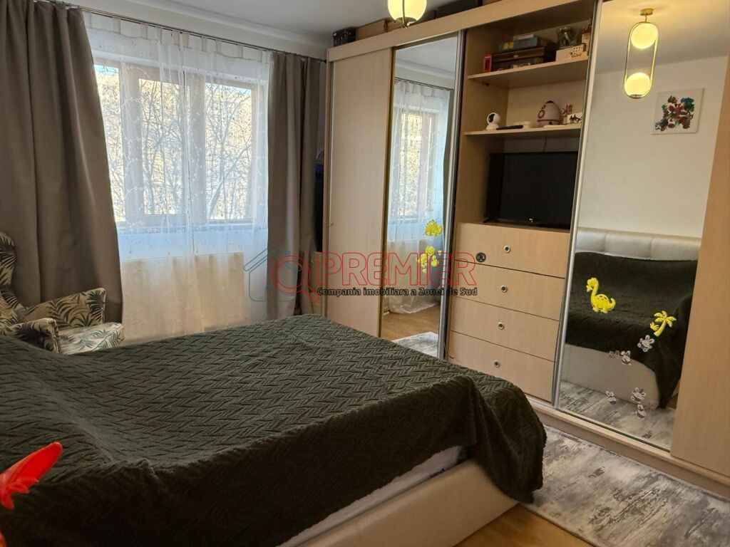 Apartament 3 camere, loc parcare, zona Sos. Berceni-Olten...