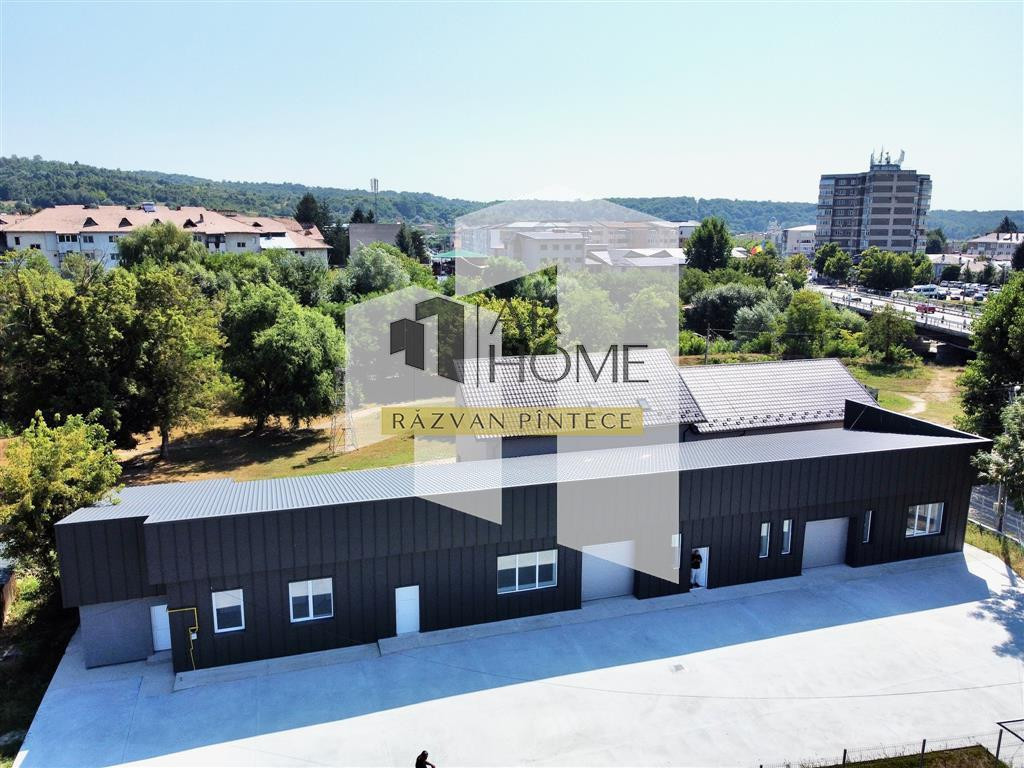 Hala industriala, renovata complet, 280 mp, central Moreni,
