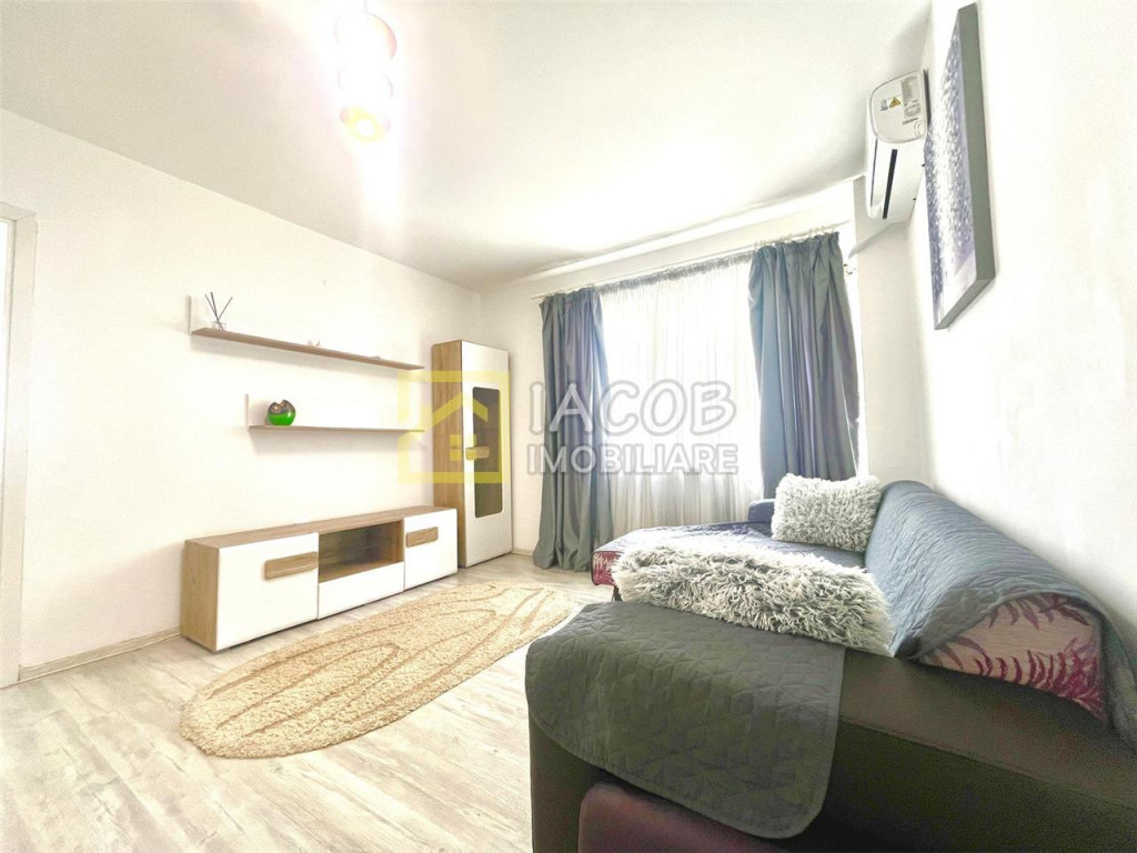 Apartament 2 camere, etaj 1, zona ultracentrala