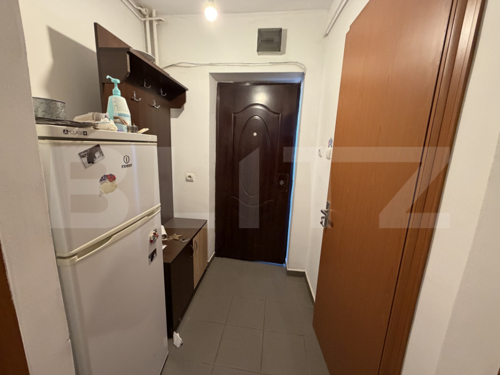 Garsonieră 32 mp , etaj 3, zona Artego