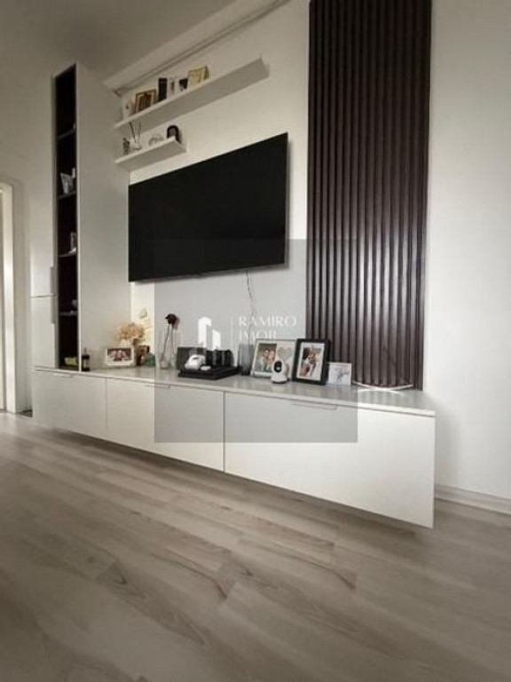 Apartament 2 camere de vânzare – Grand Kristal Residen...