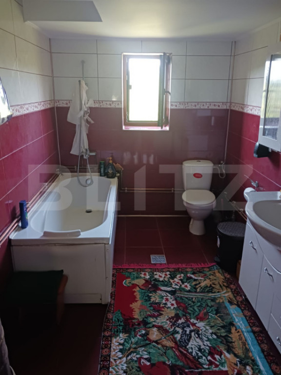 Casa vanzare, zona mirifica, sat Ret