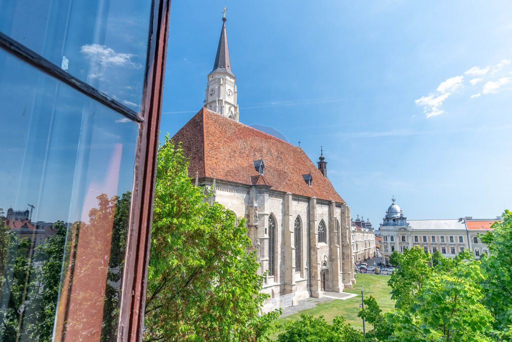 Apartament de vanzare 105 mp utili Piata Unirii Cluj
