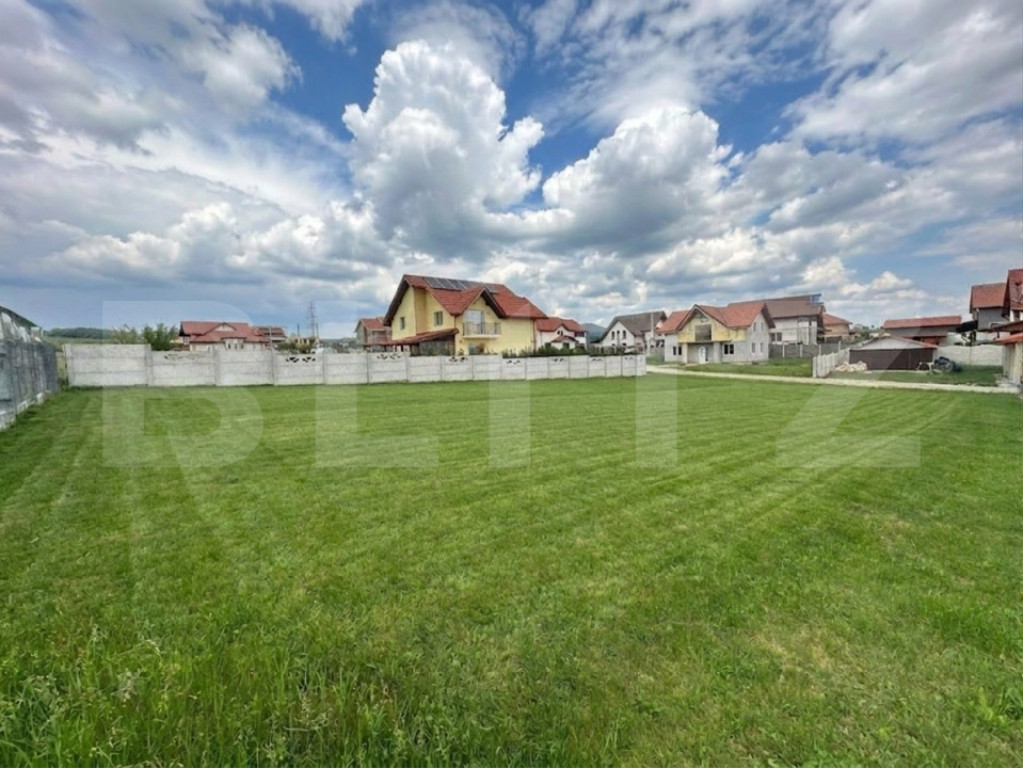 Teren intravilan 720 mp | Panorama frumoasa | Zona Archia -